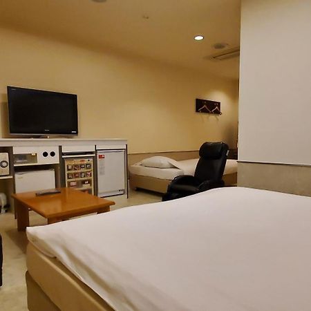 Hotel Golf Tsunashima (Adults Only) Jokohama Exteriér fotografie